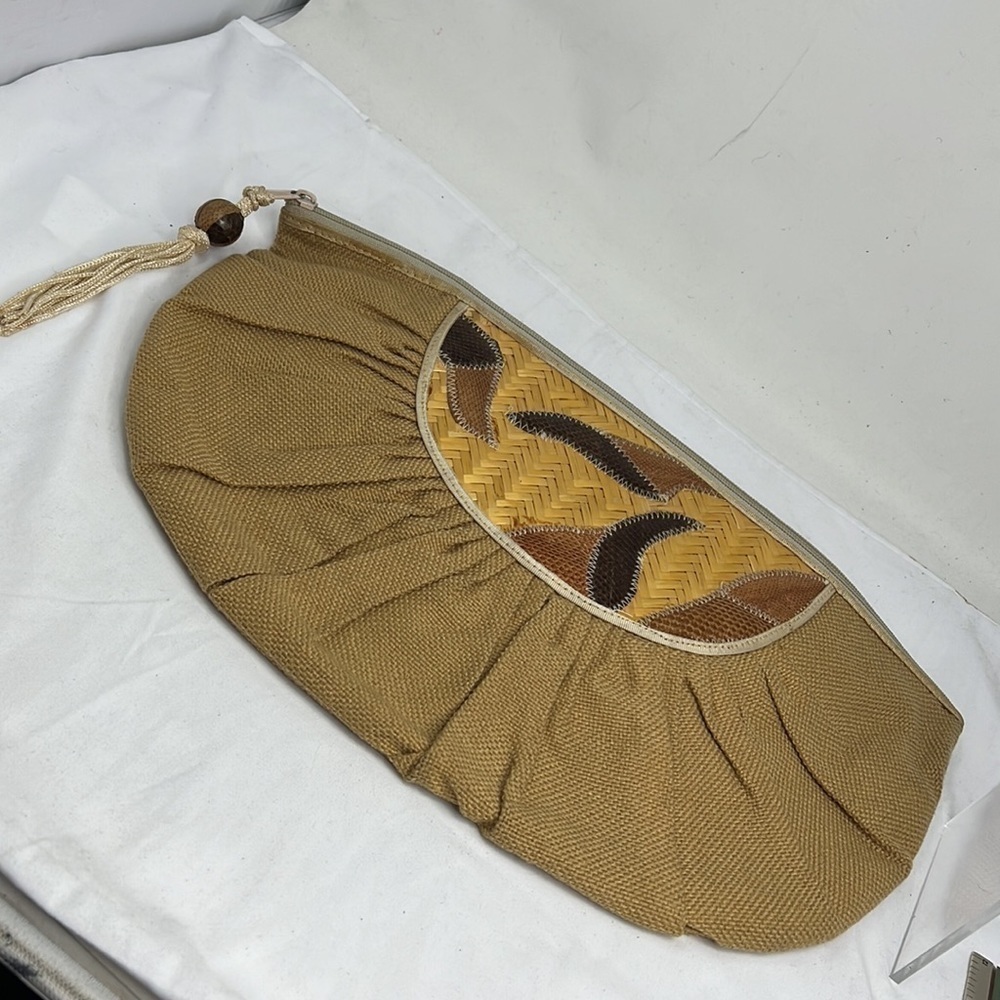 Very Large Zip Burlap Snakeskin Rattan Clutch Bag